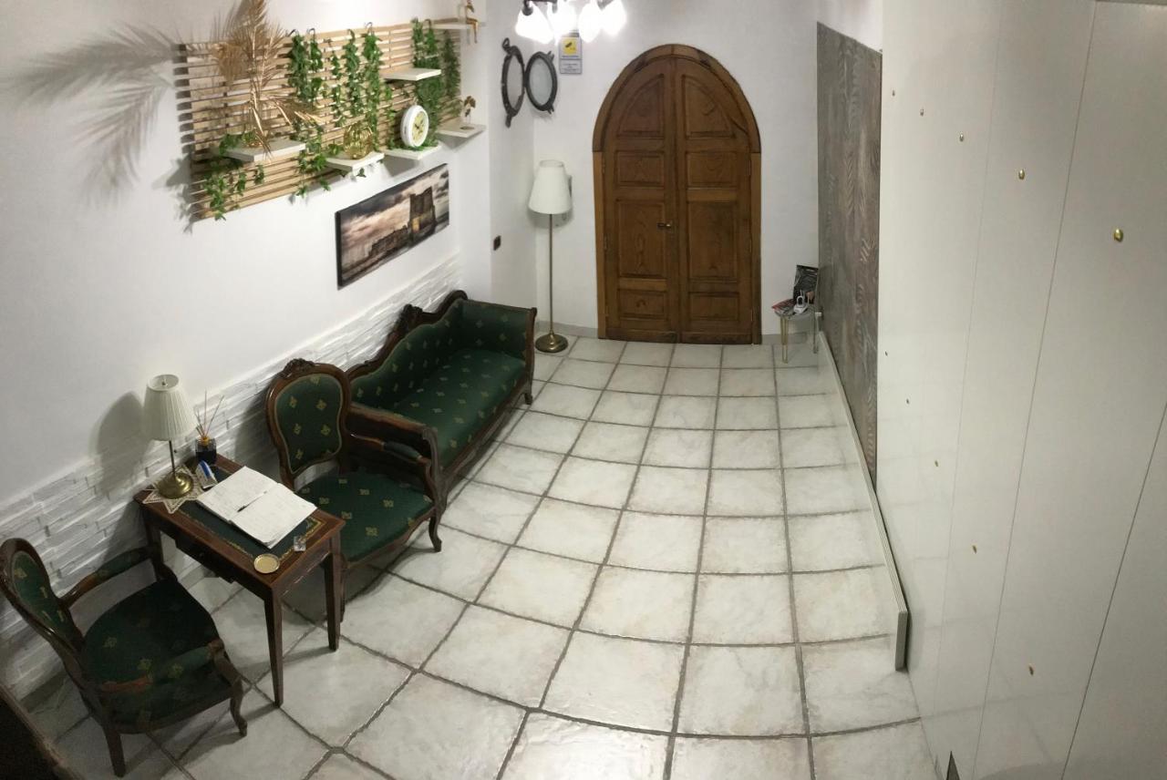 La Dimora Di Bronzo Hotel Naples Exterior photo